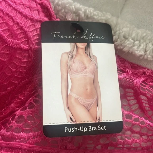 Bra set - Picture 4 of 4